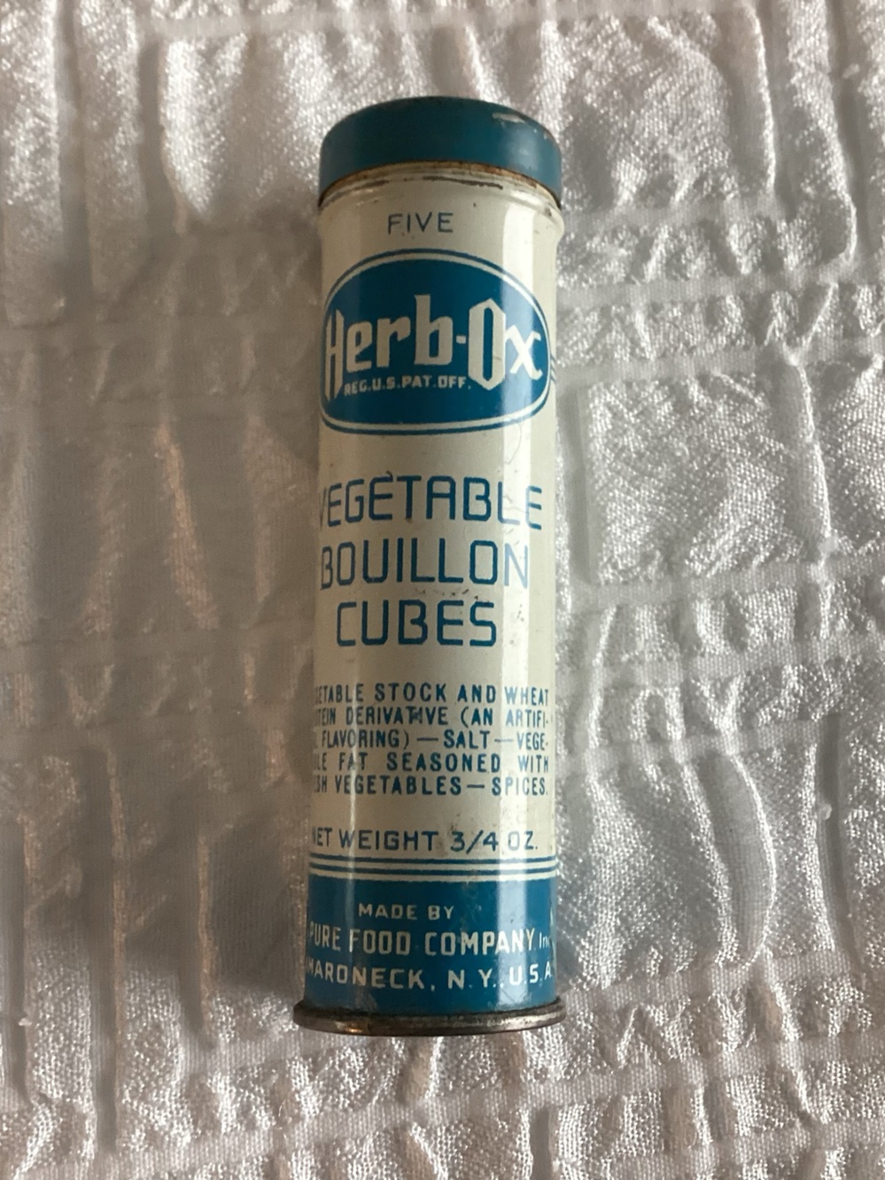 Vtg. Herb-Ox vegetable Bouillon Cubes tin cylinder.  Manufactured by the Pure